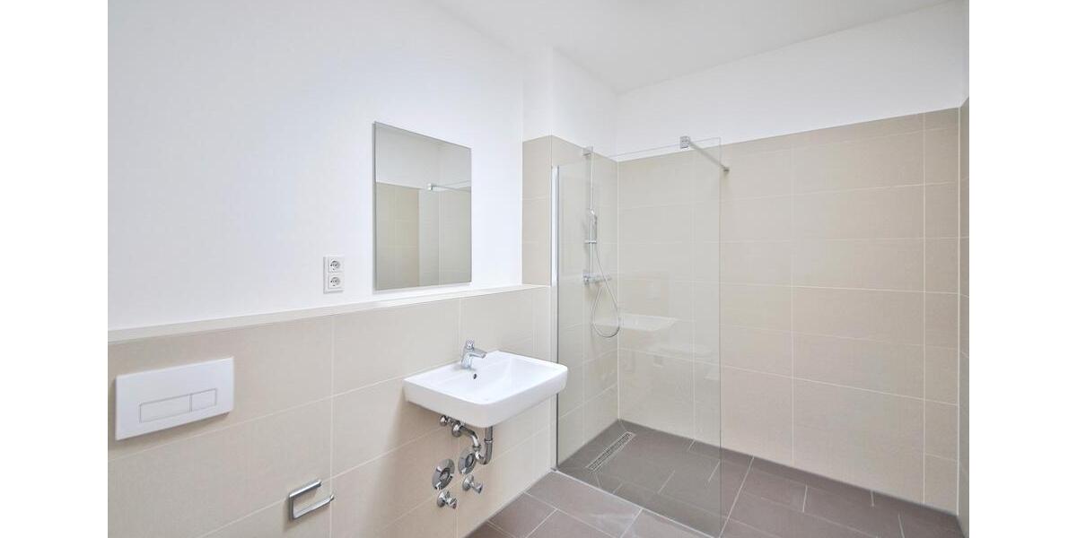 Etagenwohnung Böblingen - 3 Zimmer, 85 m&sup2;, 1.761&euro; | Angebot:25783083