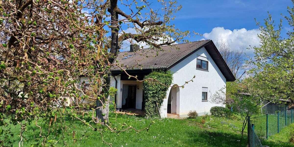 Einfamilienhaus Adelberg - 6 Zimmer, 156 m&sup2;, 479.000&euro; | Angebot:26305819