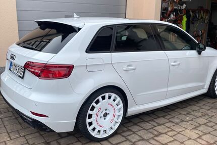 Audi RS3 49.000 km 41.500 &euro; Wüstenrot 71543