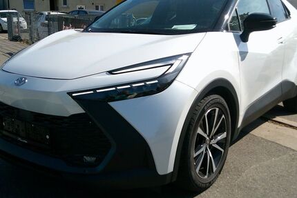 Toyota C-HR 34.000 km 24.260 &euro; Sindelfingen 71065