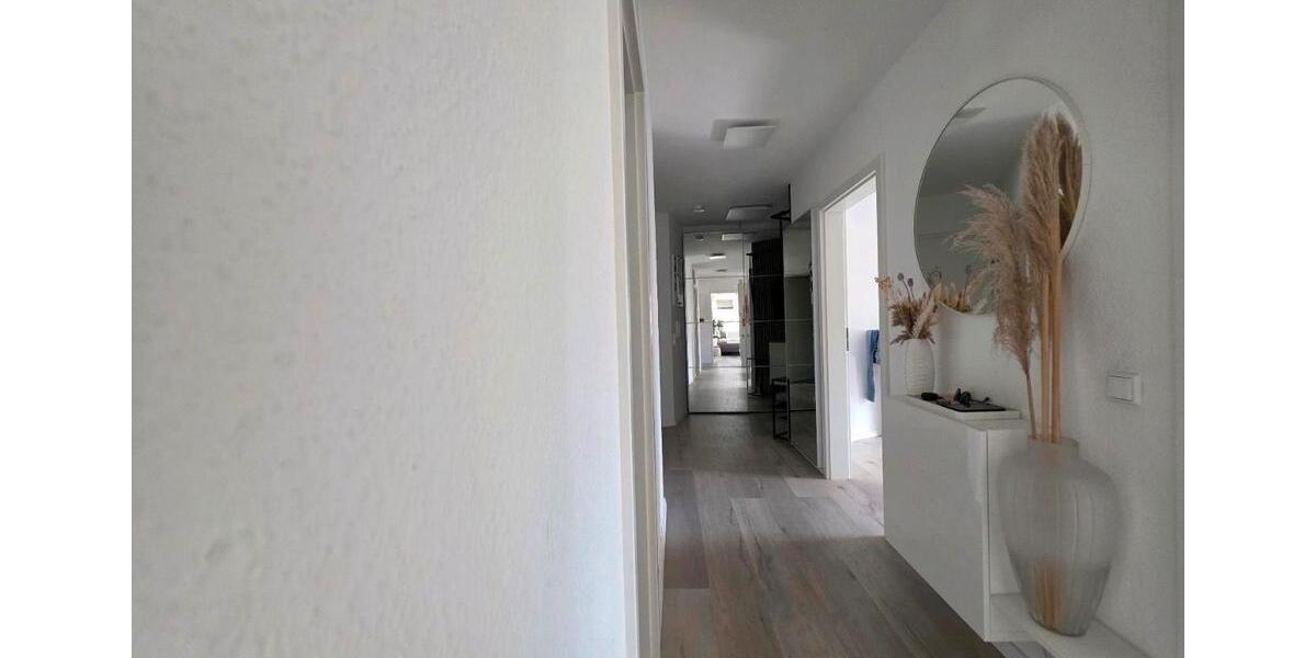 Etagenwohnung Kirchheim unter Teck - 8 Zimmer, 210 m&sup2;, 850.000&euro; | Angebot:25623409