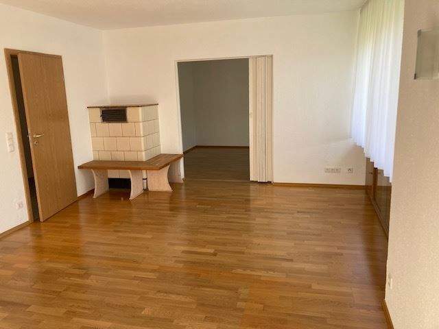 Etagenwohnung Stuttgart Möhringen - 2 Zimmer, 80 m&sup2;, 900&euro; | Angebot:25727018