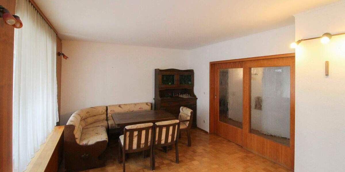 Einfamilienhaus Stuttgart Bad Cannstatt - 3 Zimmer, 399.000&euro; | Angebot:25745492