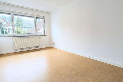 Wohnung Stuttgart Vaihingen - 3 Zimmer, 65 m&sup2;, 1.000&euro; | Angebot:25375227