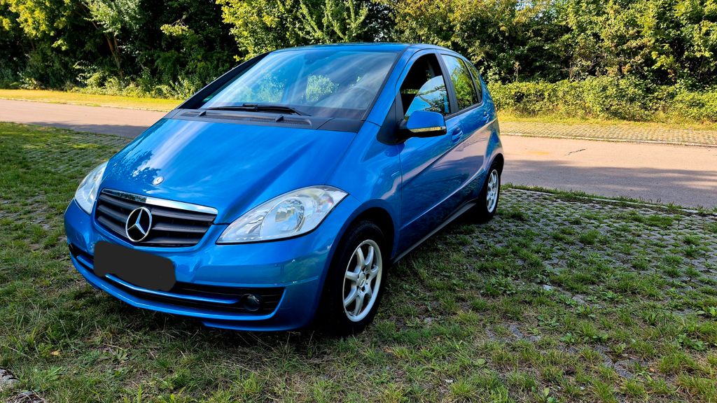 Mercedes-Benz A 150 78.600 km 5.250 &euro; Sindelfingen 71063