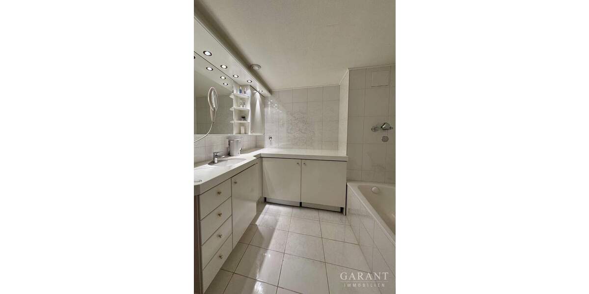 Etagenwohnung Kornwestheim - 4 Zimmer, 130 m&sup2;, 524.000&euro; | Angebot:25746478