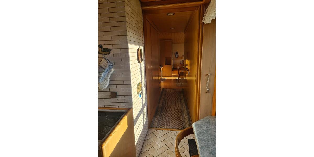 Etagenwohnung Esslingen am Neckar Pliensauvorstadt - 3 Zimmer, 84 m&sup2;, 340.000&euro; | Angebot:25086197