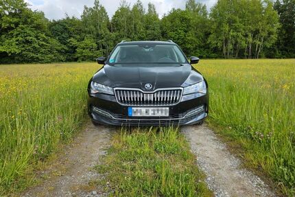 Skoda Superb 30.000 km 30.970 &euro; Auenwald 71549
