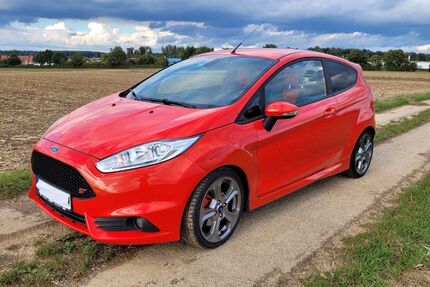 Ford Fiesta 195.000 km 6.000 &euro; Wernau 73249