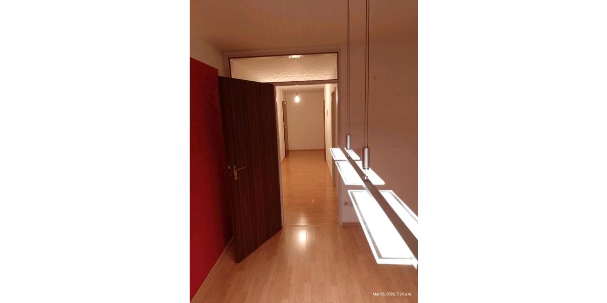 Etagenwohnung Besigheim - 3 Zimmer, 80 m&sup2;, 1.100&euro; | Angebot:25935924