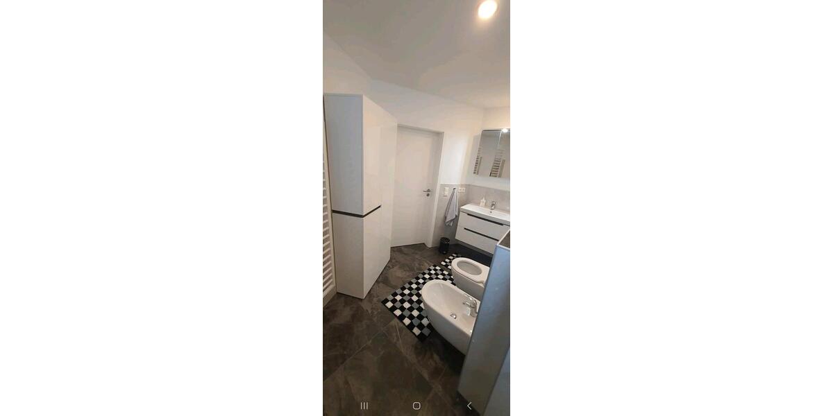 Etagenwohnung Stuttgart Mühlhausen - 3 Zimmer, 84 m&sup2;, 315.000&euro; | Angebot:26699603