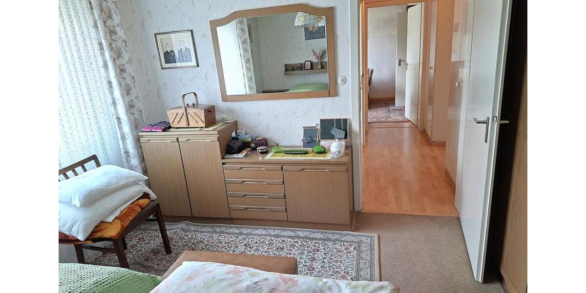 Etagenwohnung Stuttgart Bad Cannstatt - 3 Zimmer, 77 m&sup2;, 288.750&euro; | Angebot:26050850