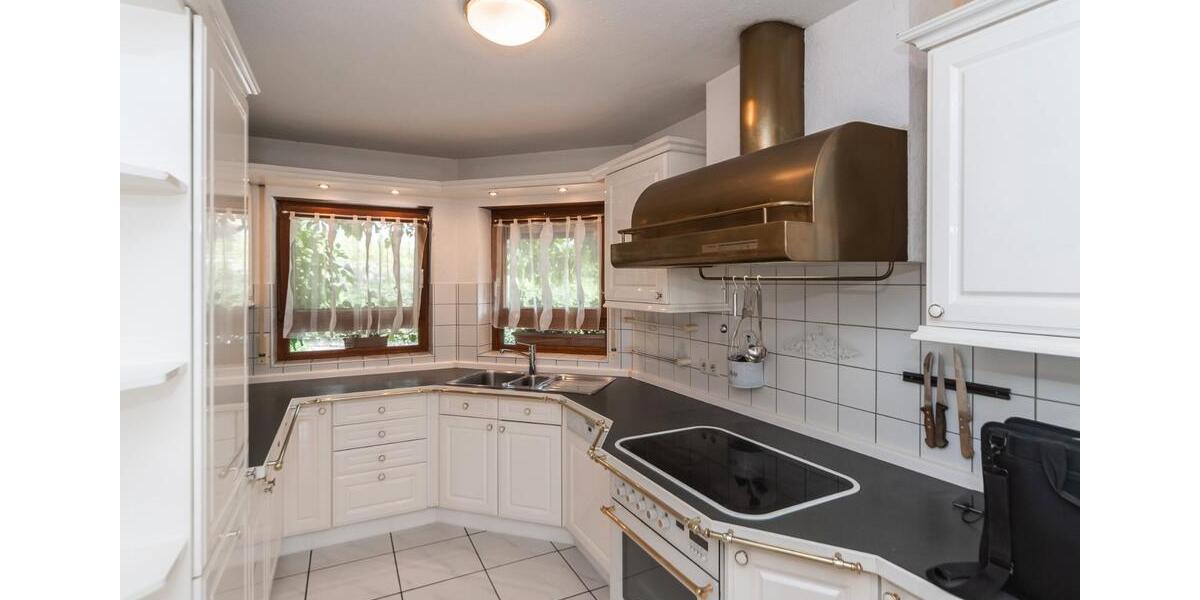 Maisonettenwohnung Neckarwestheim - 6 Zimmer, 190 m&sup2;, 2.450&euro; | Angebot:25973464