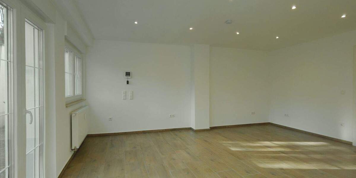 Etagenwohnung Ludwigsburg West - 3 Zimmer, 94 m&sup2;, 309.000&euro; | Angebot:25706141