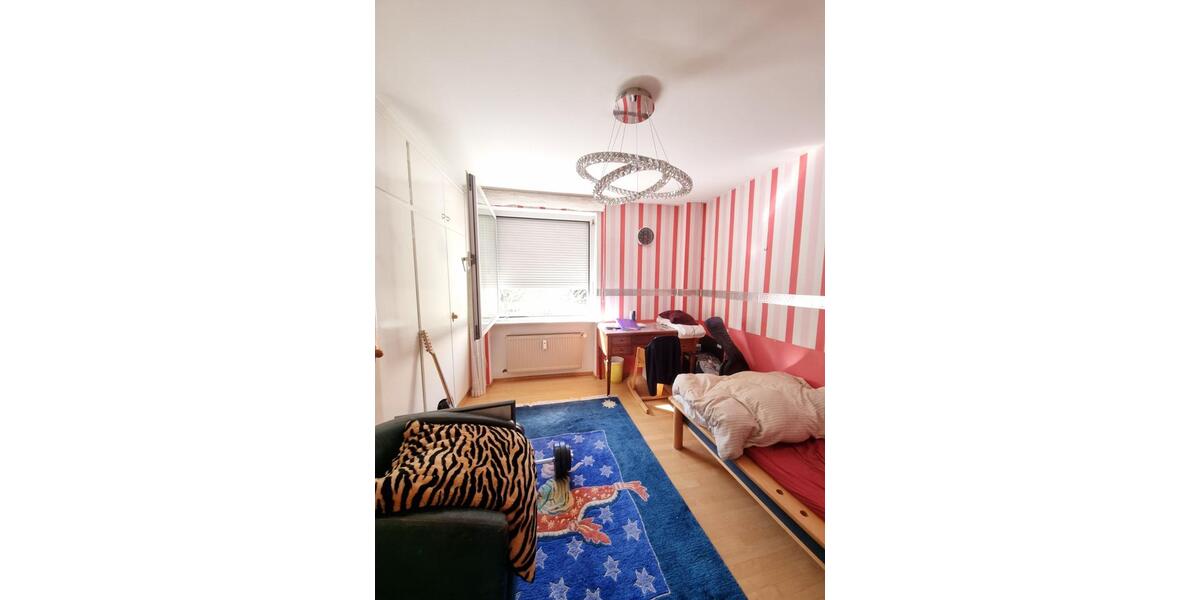 Etagenwohnung Remseck am Neckar - 5.5 Zimmer, 111 m&sup2;, 468.000&euro; | Angebot:25326633