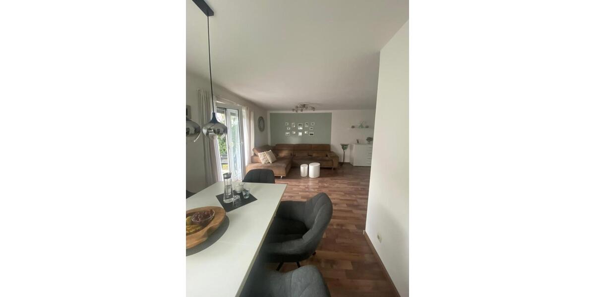 Erdgeschoßwohnung Kirchheim unter Teck - 3.5 Zimmer, 77 m&sup2;, 270.000&euro; | Angebot:25922392