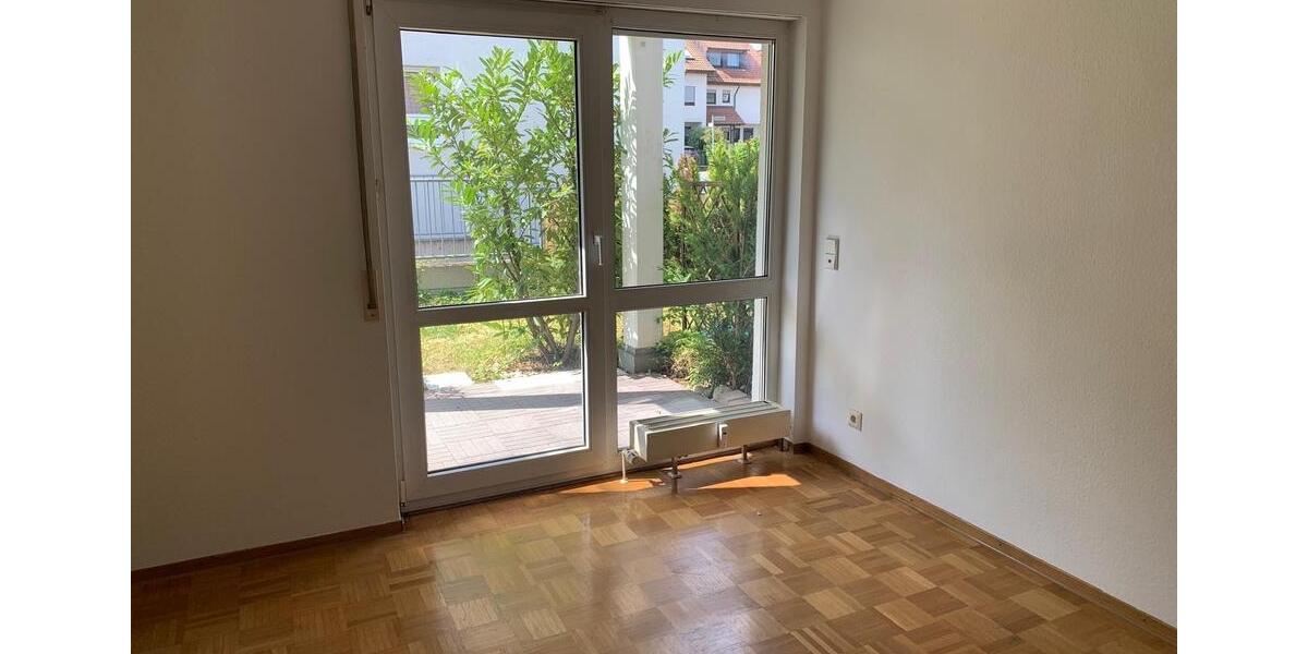 Erdgeschoßwohnung Ludwigsburg Oßweil - 1 Zimmer, 43 m&sup2;, 870&euro; | Angebot:26516844