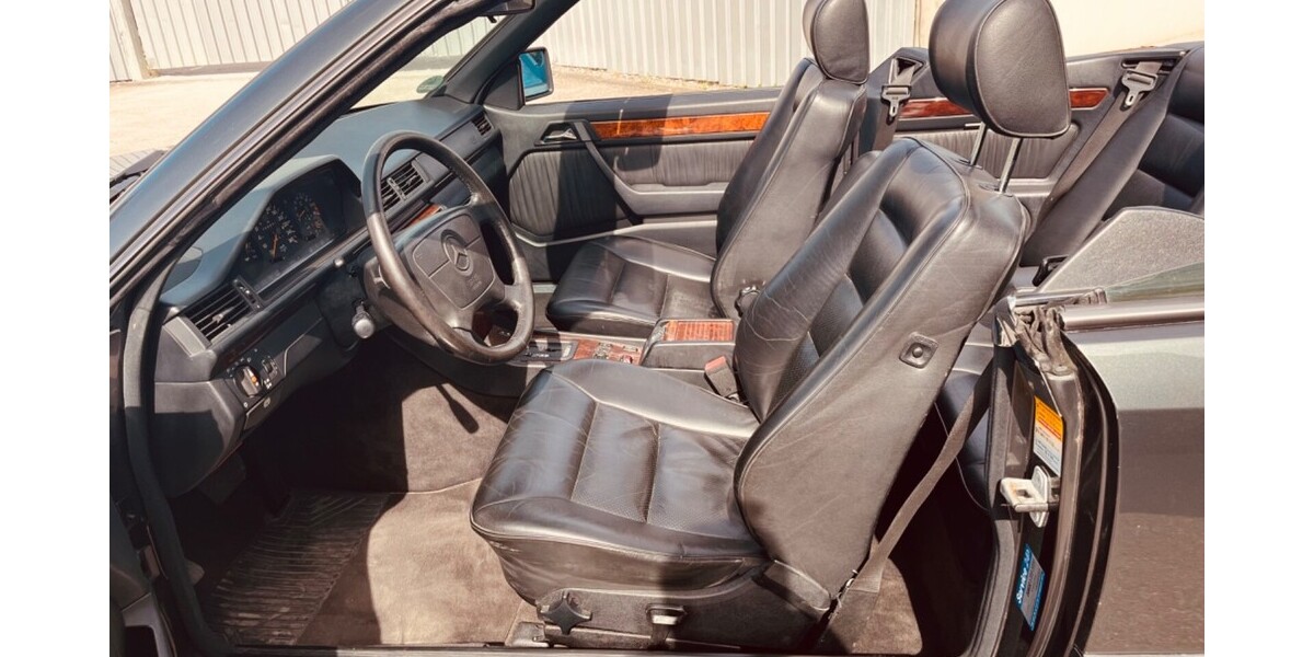 Mercedes-Benz CE 300 204.000 km 19.900 &euro; Korntal-Münchingen 70825