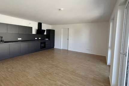 Wohnung Stuttgart Untertürkheim - 3 Zimmer, 84 m&sup2;, 1.390&euro; | Angebot:26022381