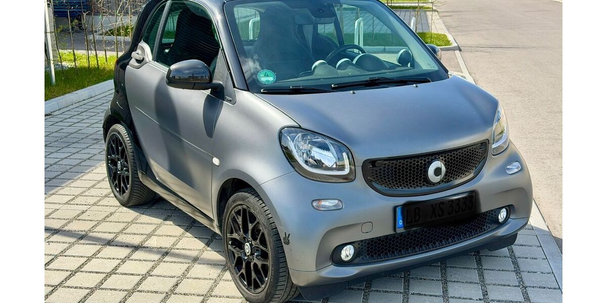 Smart ForTwo 88.302 km 11.700 &euro; Asperg 71679