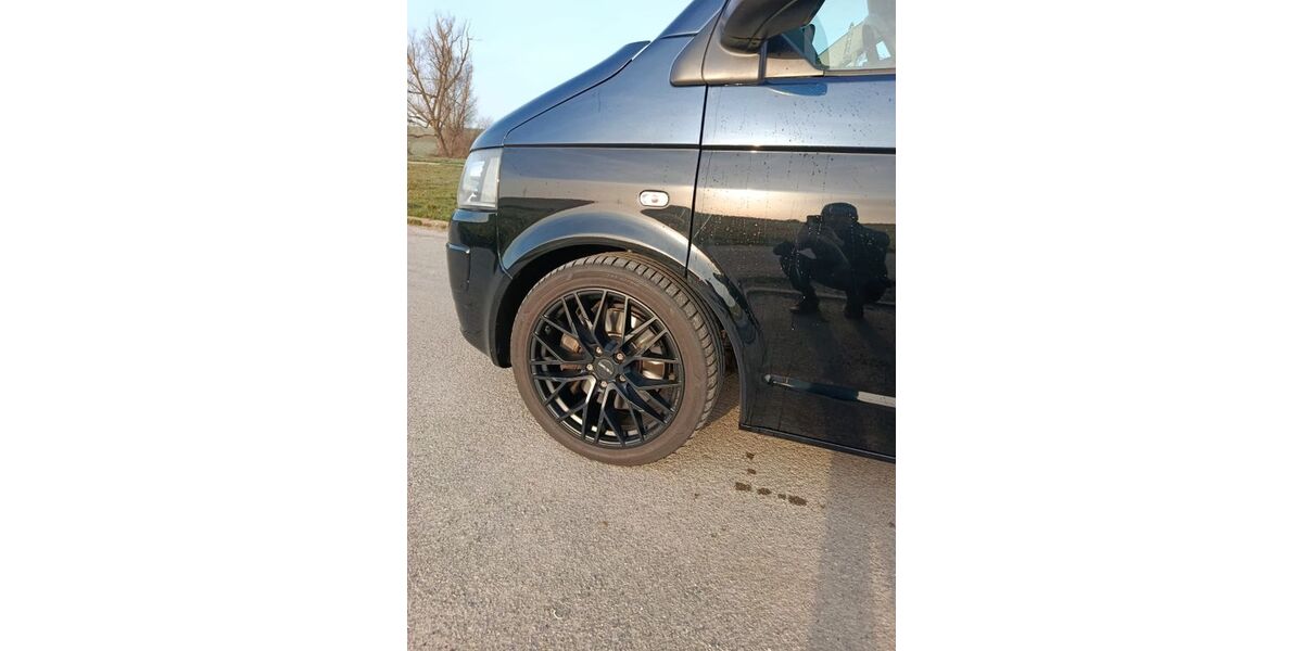 VW T5 Multivan 195.700 km 17.000 &euro; Marbach am Neckar 71672