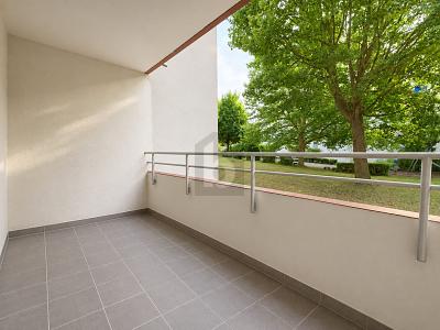 FAMILIENFREUNDLICH MIT BALKON & TG - Etagenwohnung Möglingen | Angebot:27018912