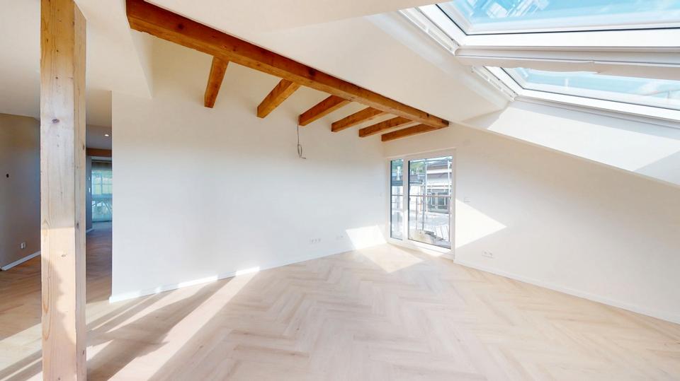 Dachgeschoßwohnung Weinstadt - 2.5 Zimmer, 60 m&sup2;, 1.190&euro; | Angebot:25812886