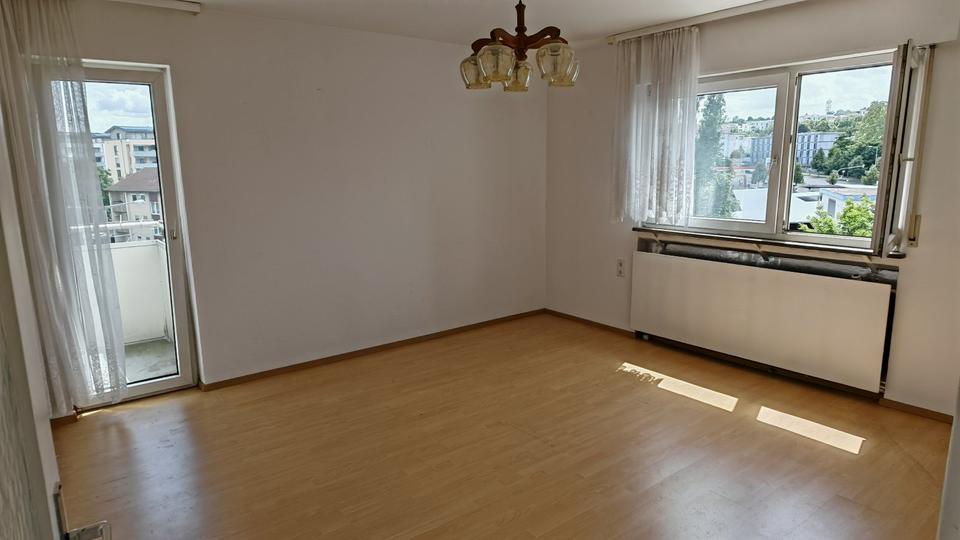 Etagenwohnung Stuttgart Mühlhausen - 3 Zimmer, 70 m&sup2;, 215.000&euro; | Angebot:25498029