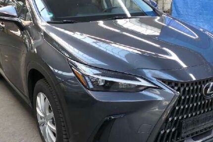 Lexus NX 350h 143.000 km 32.999 &euro; Ditzingen 71254