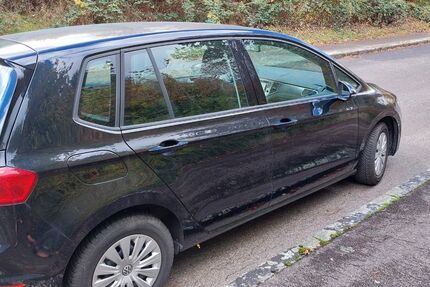 VW Golf Sportsvan 61.800 km 8.900 &euro; Göppingen 73033