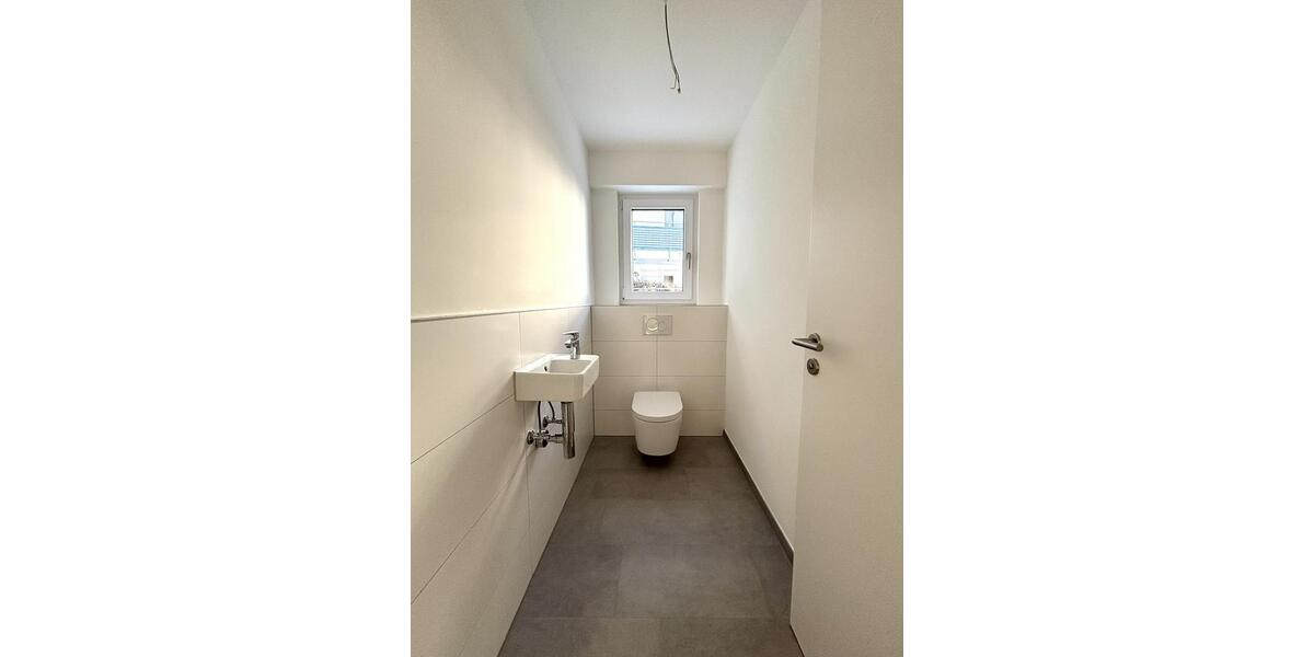 Erdgeschoßwohnung Sindelfingen - 2 Zimmer, 73 m&sup2;, 1.135&euro; | Angebot:24400065