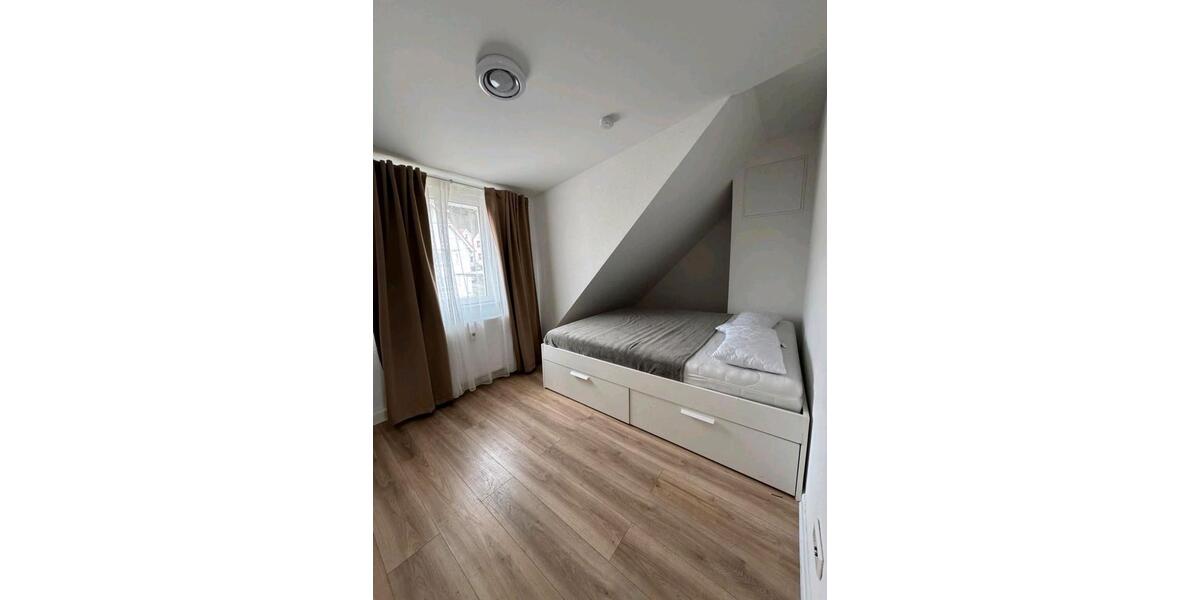 Dachgeschoßwohnung Talheim - 1 Zimmer, 650&euro; | Angebot:27619760