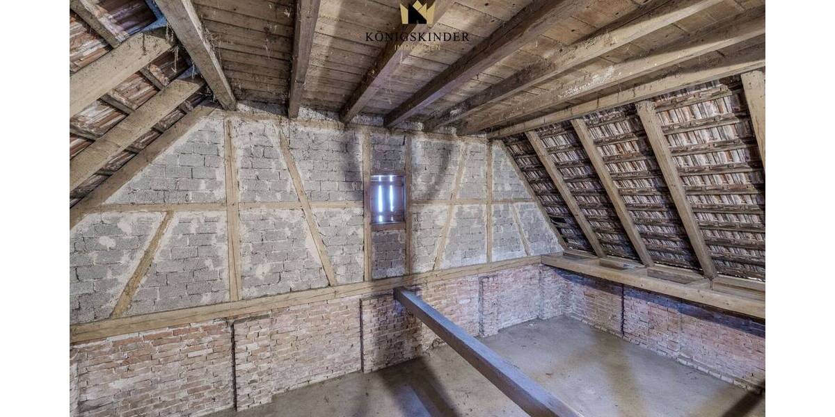 Einfamilienhaus Urbach - 7 Zimmer, 188 m&sup2;, 649.000&euro; | Angebot:25815633