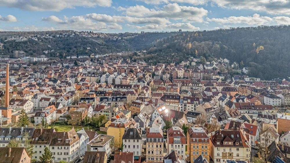 Etagenwohnung Stuttgart / Heslach Süd - 3 Zimmer, 83 m&sup2;, 299.000&euro; | Angebot:25768820