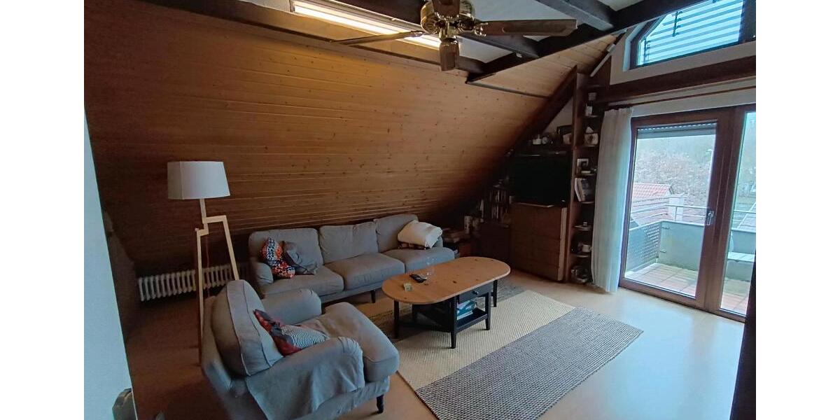 Dachgeschoßwohnung Stuttgart Mühlhausen - 1 Zimmer, 62 m&sup2;, 950&euro; | Angebot:25657965