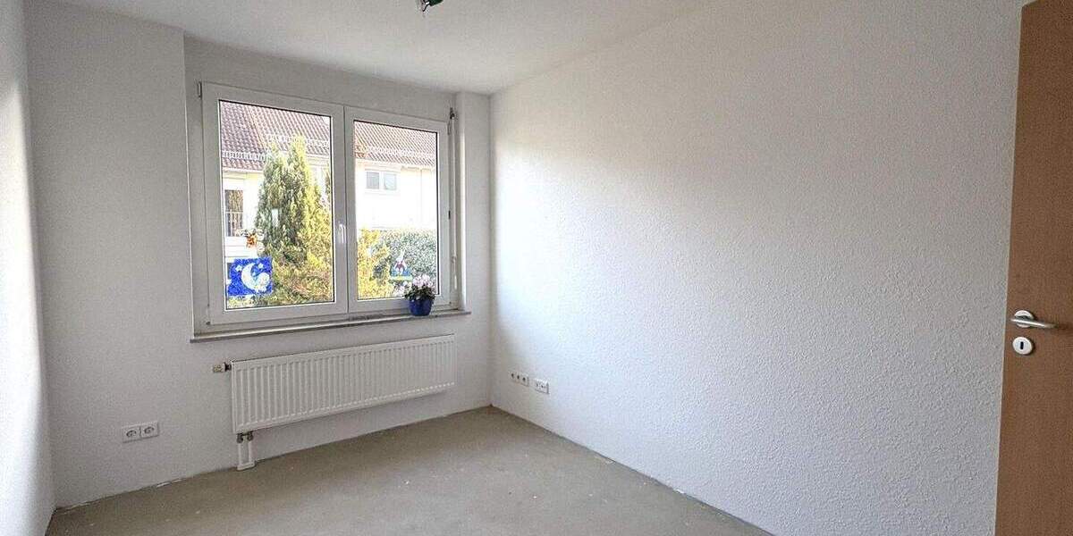 Reihenmittelhaus Stuttgart Vaihingen - 6 Zimmer, 150 m&sup2;, 729.000&euro; | Angebot:25781237