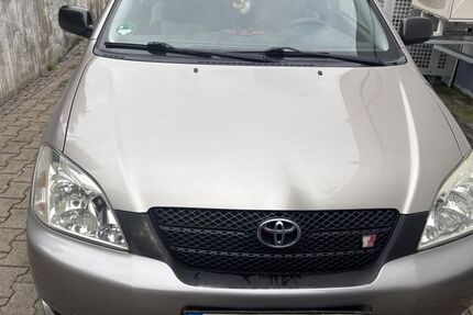 Toyota Corolla 294.450 km 3.400 &euro; Stuttgart 70499