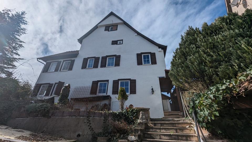 Doppelhaushälfte Lorch - 10 Zimmer, 130 m&sup2;, 179.000&euro; | Angebot:25362027