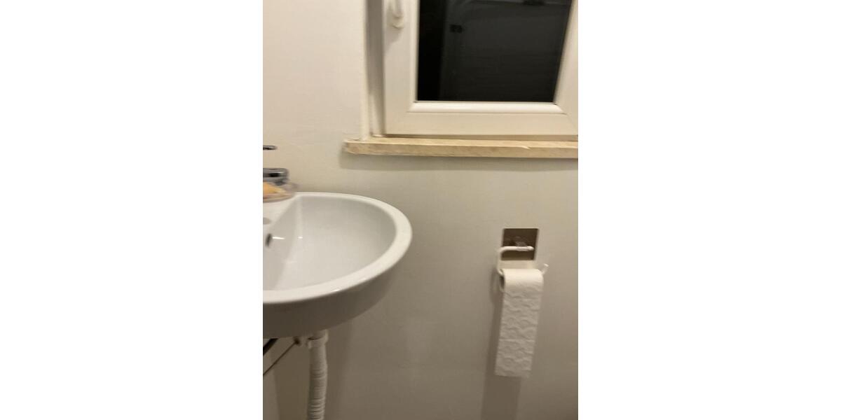 Etagenwohnung Leonberg - 1 Zimmer, 15 m&sup2;, 1.500&euro; | Angebot:25908756