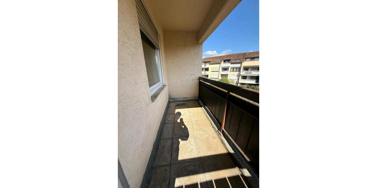 Etagenwohnung Esslingen am Neckar Hegensberg - 1 Zimmer, 28 m&sup2;, 550&euro; | Angebot:25991242