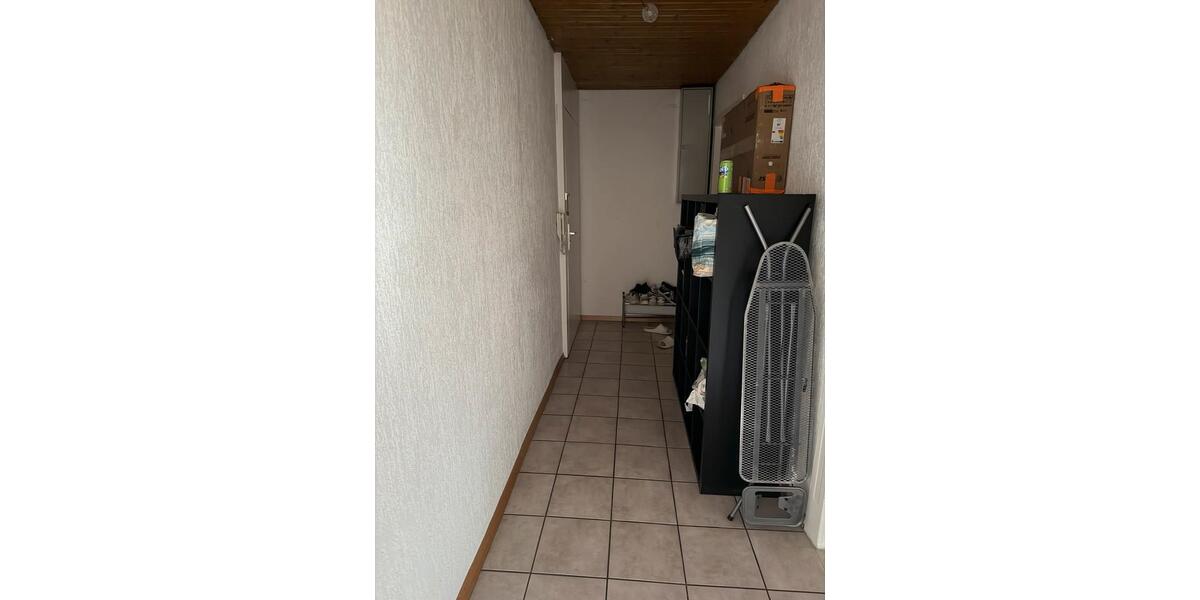 Etagenwohnung Stuttgart Bad Cannstatt - 3 Zimmer, 90 m&sup2;, 1.400&euro; | Angebot:25483483