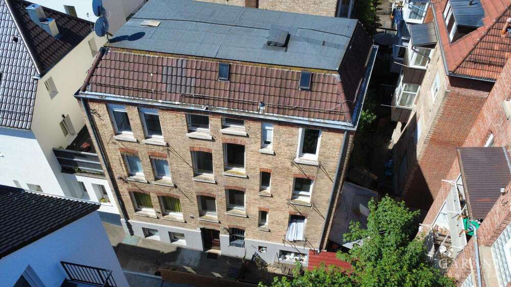 Einfamilienhaus Stuttgart Stuttgart-Süd - 11.5 Zimmer, 230 m&sup2;, 1.100.000&euro; | Angebot:24830298