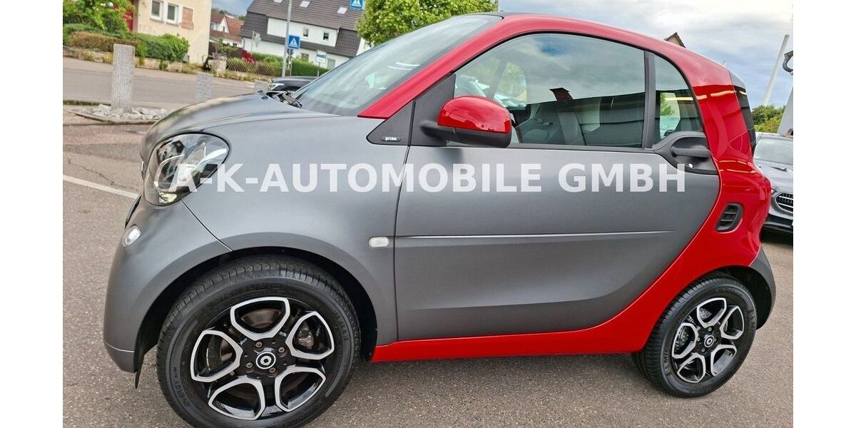 Smart ForTwo 8.264 km 14.599 &euro; Deizisau 73779