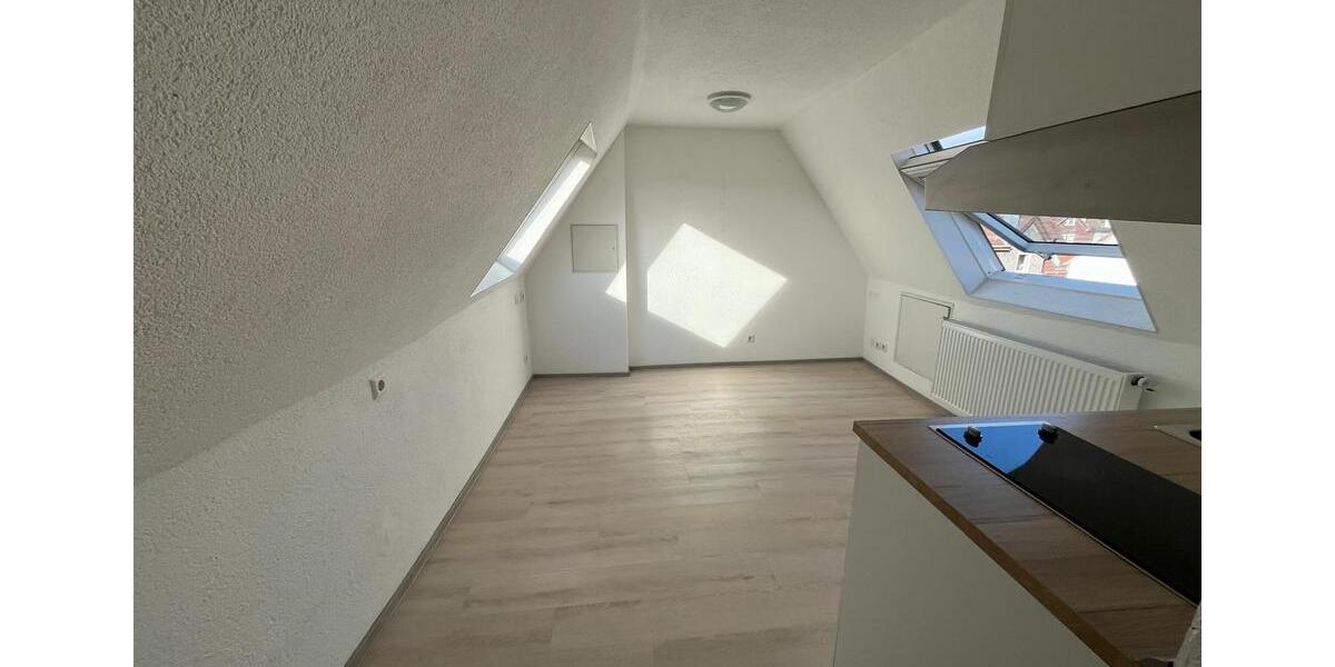 Dachgeschoßwohnung Esslingen am Neckar - 1 Zimmer, 850&euro; | Angebot:23632621