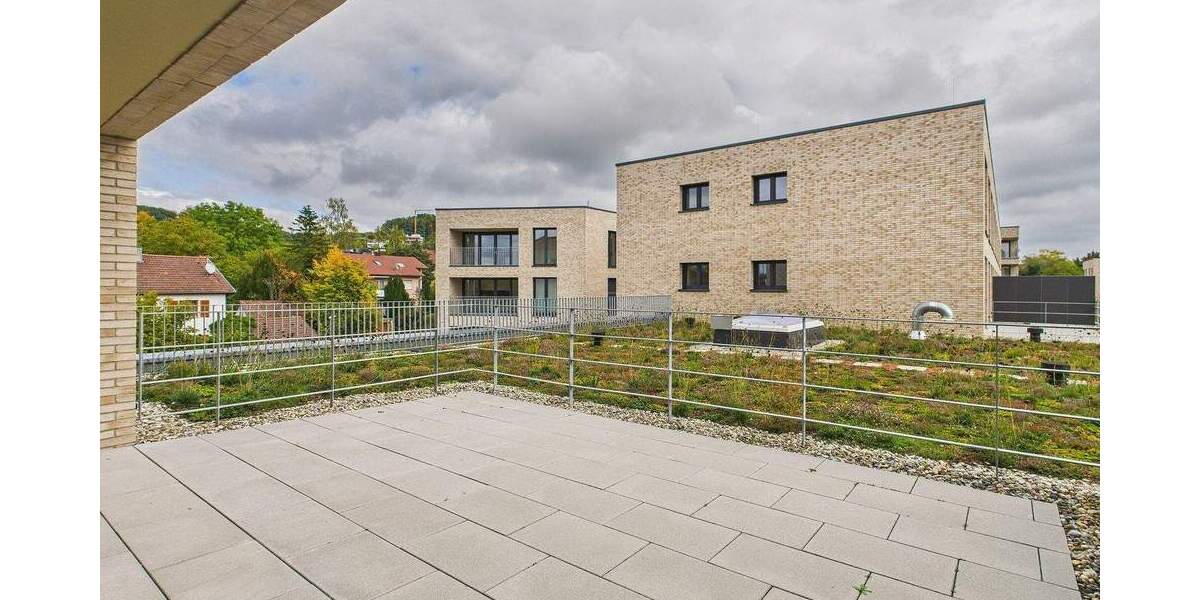 Etagenwohnung Sindelfingen Ost - 2 Zimmer, 73 m&sup2;, 1.360&euro; | Angebot:25669825