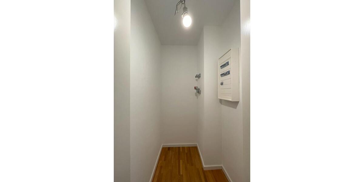 Erdgeschoßwohnung Ludwigsburg Hoheneck - 3 Zimmer, 74 m&sup2;, 1.550&euro; | Angebot:25641342