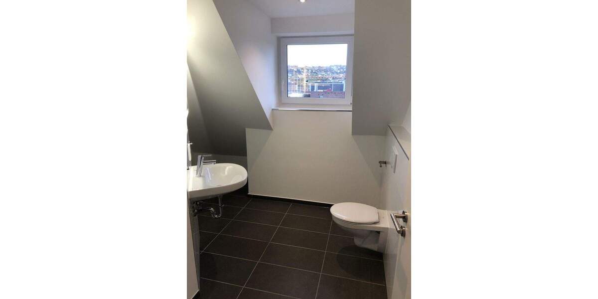 Etagenwohnung Stuttgart Mitte - 2 Zimmer, 48 m&sup2;, 766&euro; | Angebot:25657603