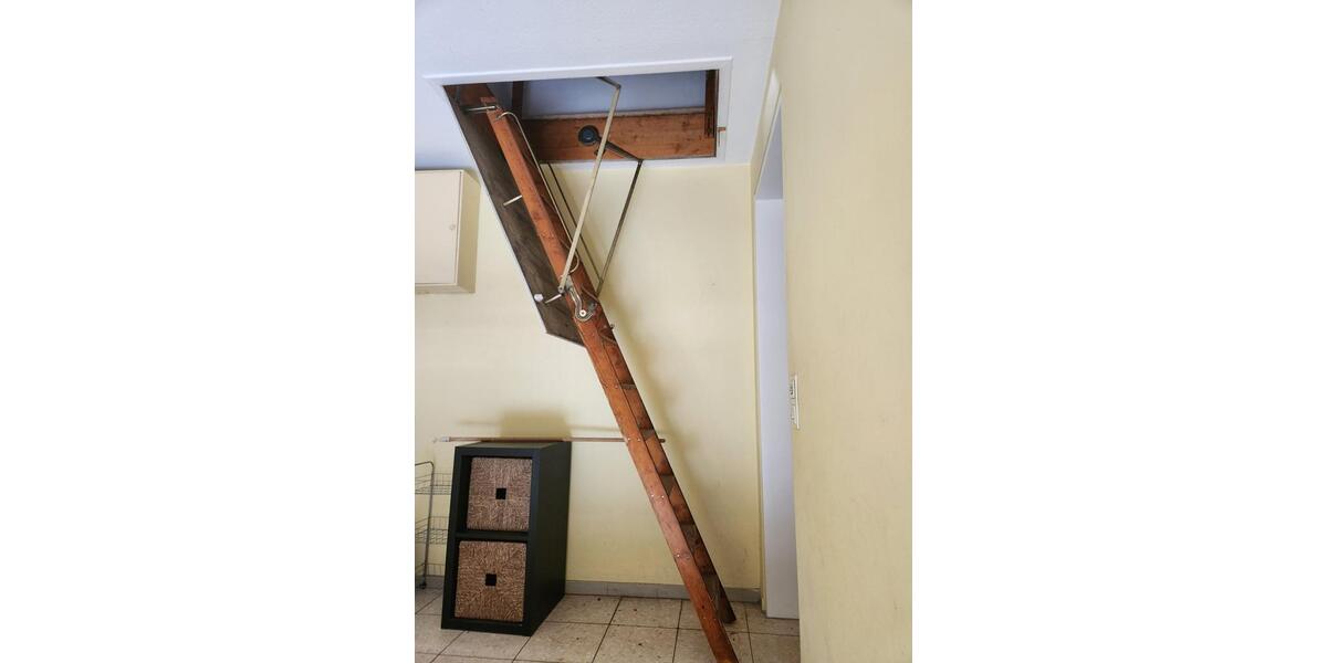 Dachgeschoßwohnung Stuttgart Neuwirtshaus - 1.5 Zimmer, 38 m&sup2;, 745&euro; | Angebot:25355160