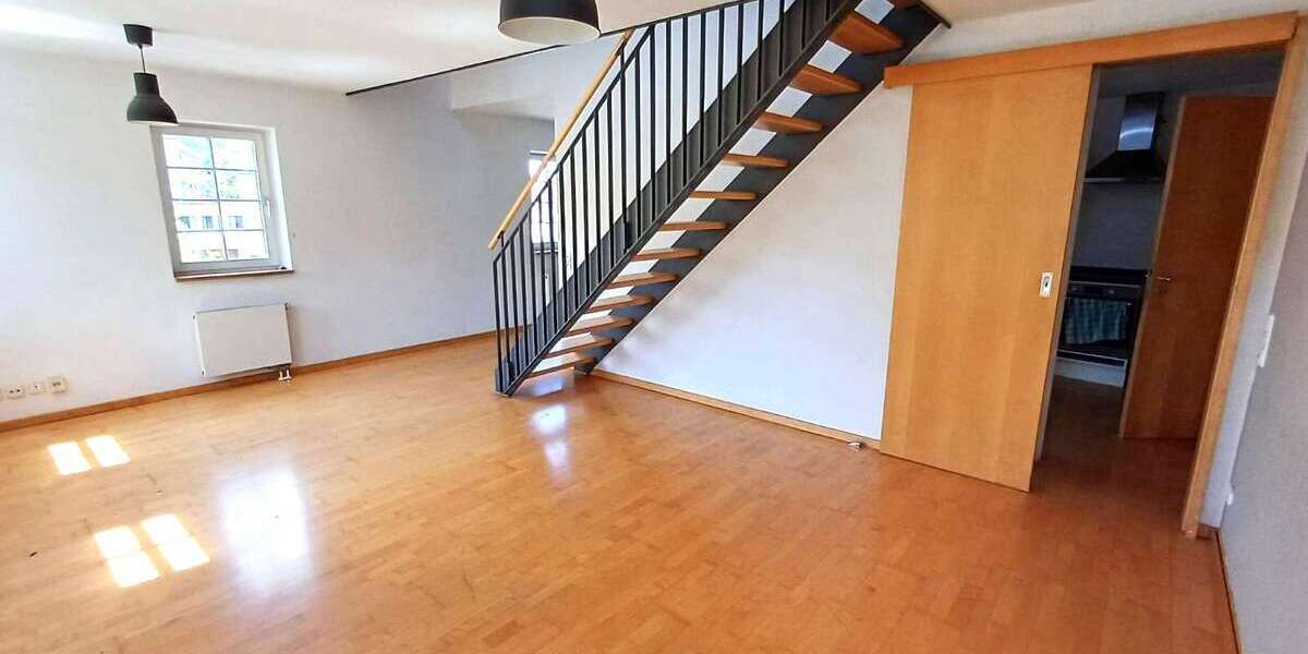 Etagenwohnung Gerlingen - 3 Zimmer, 113 m&sup2;, 1.300&euro; | Angebot:24789108