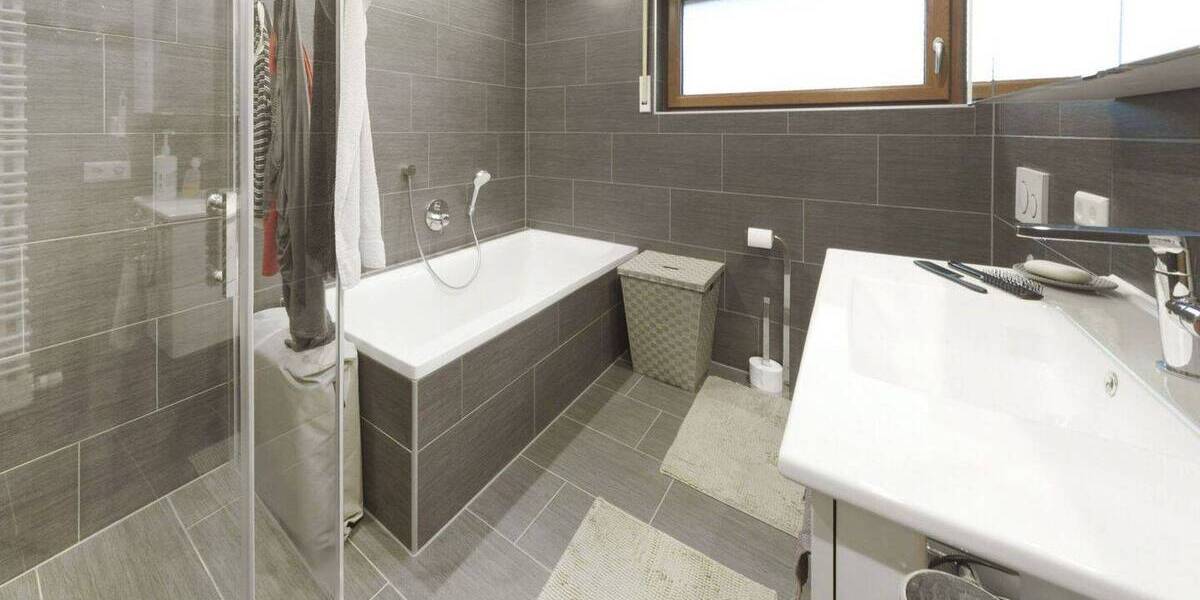 Einfamilienhaus Grafenberg - 5 Zimmer, 168 m&sup2;, 759.000&euro; | Angebot:25970443